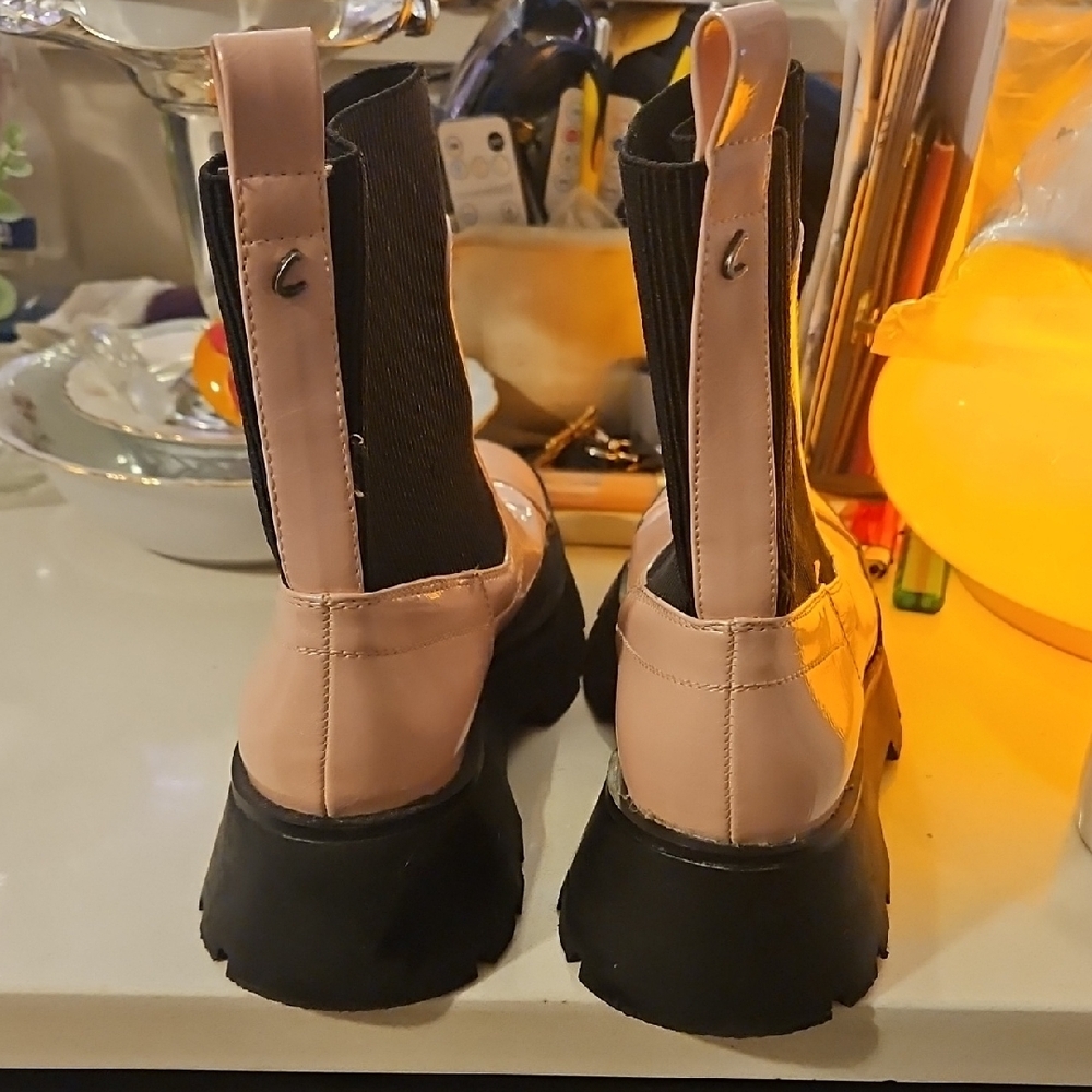 Circus by Sam Edelman Pink and Black Ankle Boots - Picture 3 of 8